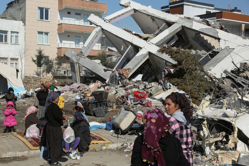 Death toll in Turkey, Syria quake tops 33,000; Turkey starts legal action against builders